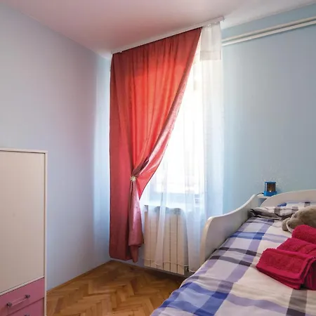 Amazing In With Kitchen